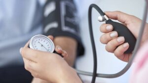 Lee más sobre el artículo La presión arterial ¿Que´es y cómo se mide?